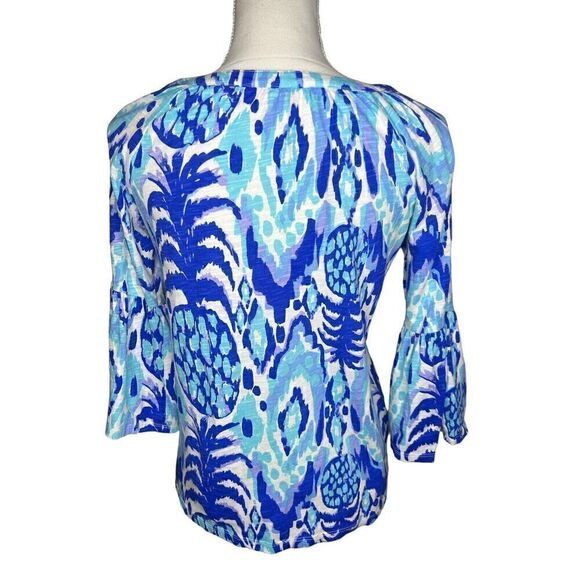 Lilly Pulitzer Tropi Call Me Print Women's Blue Pineapple Shirt Size XXS - Picture 4 of 7